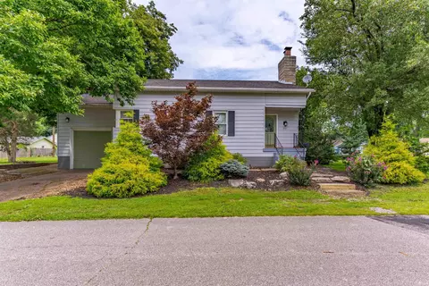 841 Stewart Ave, Evansville, IN 47715