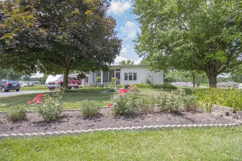 1492 S Old Hwy 27, Winchester, IN 47394