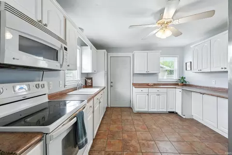 2515 E State Blvd, Fort Wayne, IN 46805 photo 22