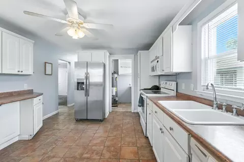 2515 E State Blvd, Fort Wayne, IN 46805 photo 18