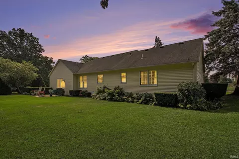 12421 Frontier Ct, Granger, IN 46530 photo 30
