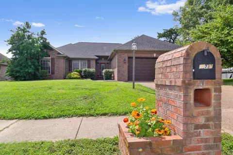 11738 Silverthorne Dr, Evansville, IN 47725