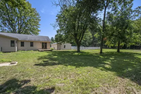 16630 Barton St, Granger, IN 46530 photo 24