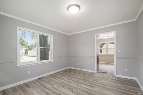 16630 Barton St, Granger, IN 46530 photo 5