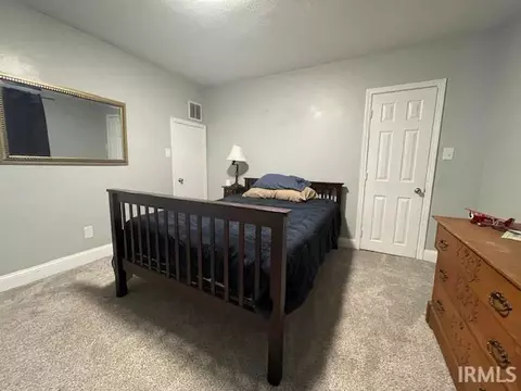 Bedroom - 1010 E 400 S, Kokomo, IN 46902 photo 2 of 2
