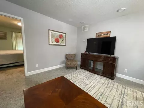 Living - 1010 E 400 S, Kokomo, IN 46902 photo 4 of 4