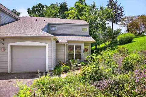 1894 E Bay Pointe Dr, Bloomington, IN 47401