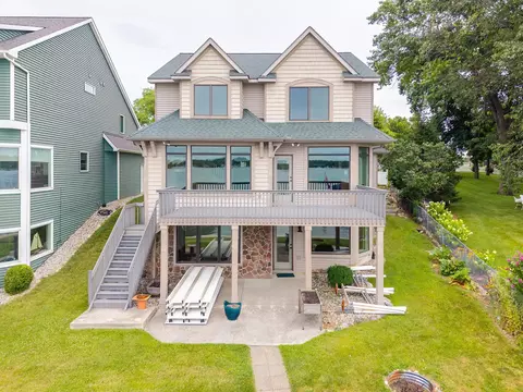 2245 W Orland Rd, Angola, IN 46703