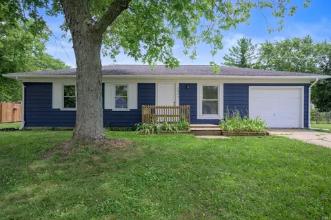 1893 E Downey Ln, Albany, IN 47320