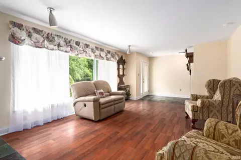 502 Riley Rd, Delphi, IN 46923 photo 5