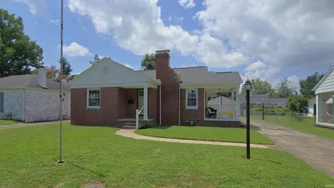 223 S Parker Dr, Evansville, IN 47714