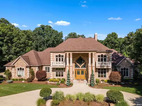 21533 Golden Maple Ct, South Bend, IN 46628