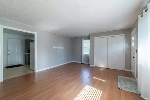 Living - 221 N Maple St, Lagrange, IN 46761 photo 2 of 3