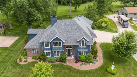 2998 E Saint Andrews Rd, Winona Lake, IN 46590
