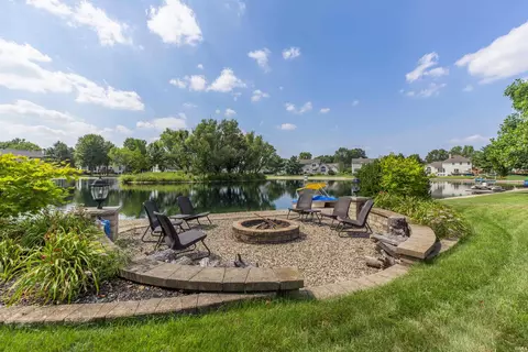 50933 Sharpstone Ct, Granger, IN 46530 photo 32