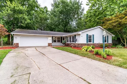 4101 Darby Dr, Fort Wayne, IN 46815