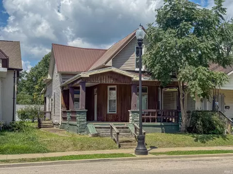 1114 N Main St, Evansville, IN 47711