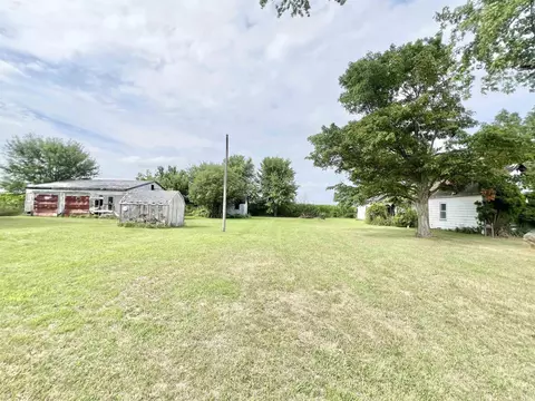 6096 W Cr 900 N, Royal Center, IN 46978