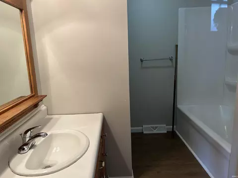 3667 E Longview Ave, Bloomington, IN 47408 photo 8