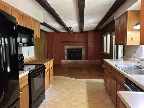 3667 E Longview Ave, Bloomington, IN 47408 photo 6