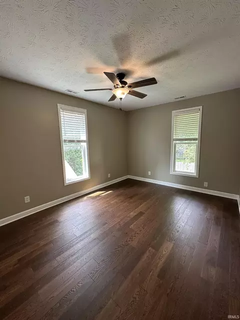 Bedroom - 1006 E 6th St, Fowler, IN 47944 photo 3 of 6
