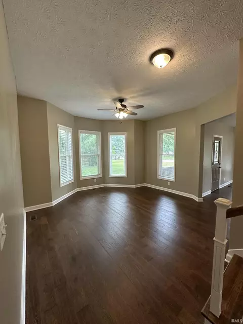 Living - 1006 E 6th St, Fowler, IN 47944 photo 3 of 5
