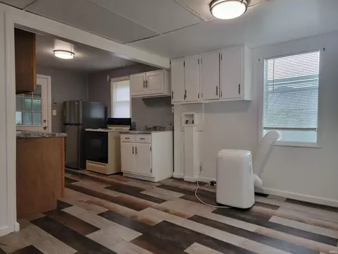 230 S Franklin St, Waterloo, IN 46793 photo 13