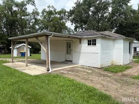 2101 N Macedonia Ave, Muncie, IN 47303