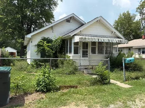 3111 S Pershing Dr, Muncie, IN 47302