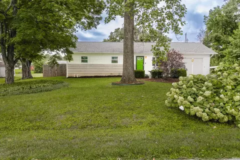 4241 W Broadway Ave, Bloomington, IN 47404