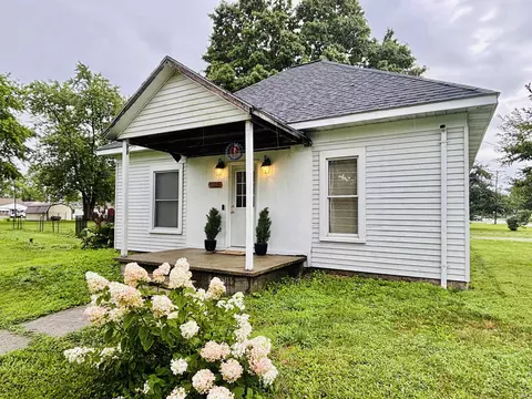 9315 High St, Clarks Hill, IN 47930