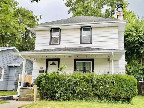 1509 E Clinton St, Frankfort, IN 46041
