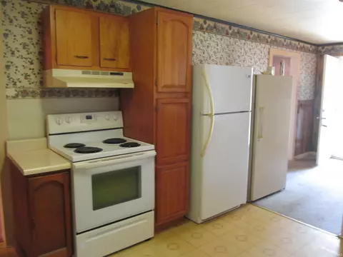 714 W Curry St, Mitchell, IN 47446 photo 4