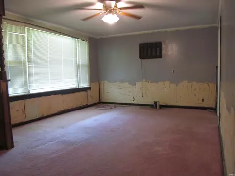 714 W Curry St, Mitchell, IN 47446 photo 6