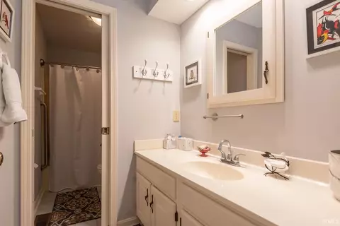 Bath - 2226 E Cape Cod Dr, Bloomington, IN 47401 photo 2 of 2