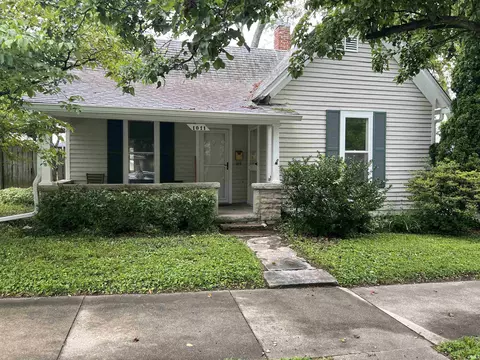 1011 W Howe St, Bloomington, IN 47403