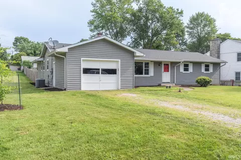 1701 E Arden Dr, Bloomington, IN 47401 photo 6
