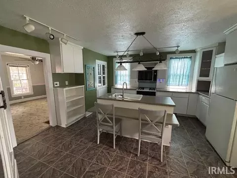 Kitchen - 600 E 4th St, Fowler, IN 47944 photo 1 of 2
