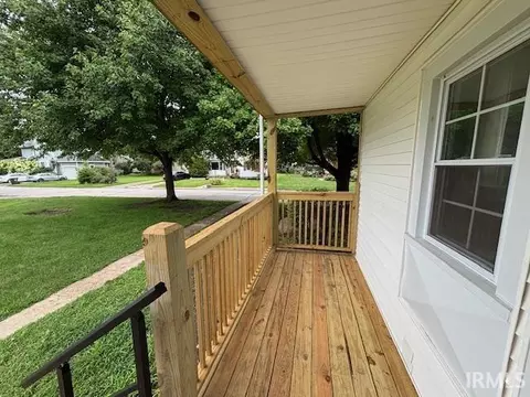 Exterior - 600 E 4th St, Fowler, IN 47944 photo 2 of 8