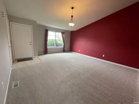 3070 N Cantlin Dr, Bloomington, IN 47404 photo 8