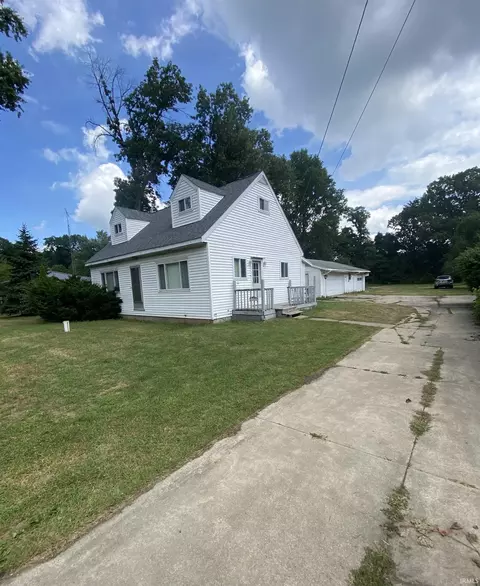 51916 Lakeland Rd, Elkhart, IN 46514
