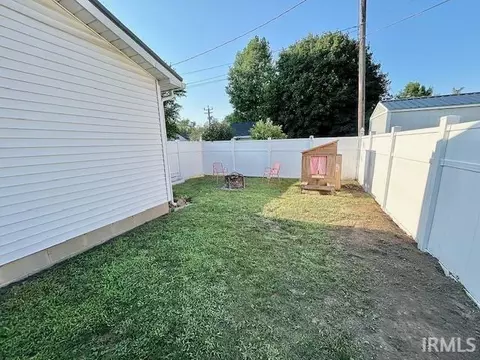 106 E Walnut St, Akron, IN 46910 photo 32