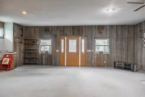 Living - 1372 Yockey Rd, Mitchell, IN 47446 photo 4 of 5