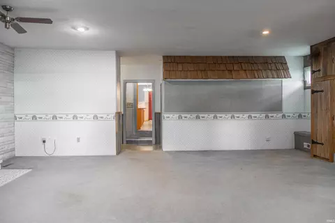 Living - 1372 Yockey Rd, Mitchell, IN 47446 photo 5 of 5