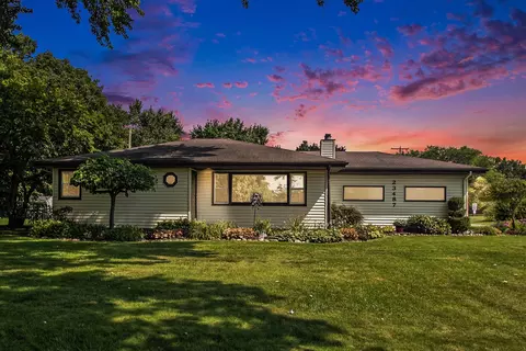23487 Greenleaf Blvd, Elkhart, IN 46514