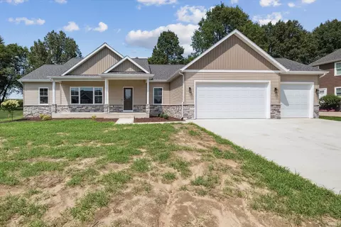 2440 Hillcrest Ave, Plymouth, IN 46563