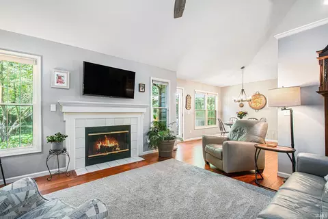51291 Pembridge Ct, Granger, IN 46530 photo 5