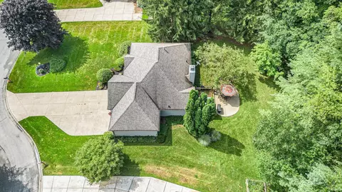 51291 Pembridge Ct, Granger, IN 46530 photo 28