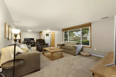 Other - 910 E 3rd St, Auburn, IN 46706 photo 1 of 3