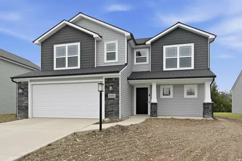 4046 Shadowood Lakes Trl, Fort Wayne, IN 46818